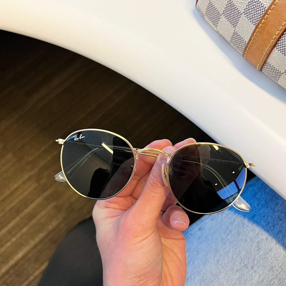 Ray-Ban round metal sunglasses